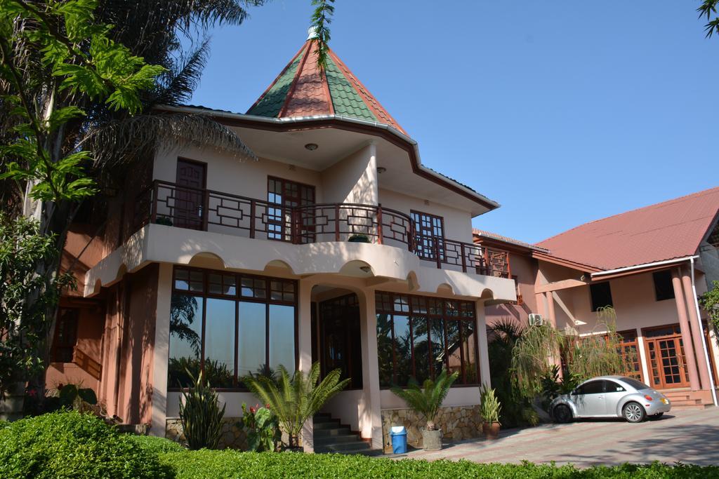 The Charity Hotel International 아루샤 외부 사진